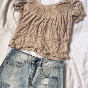 Beautiful near perfect condition lace inset top